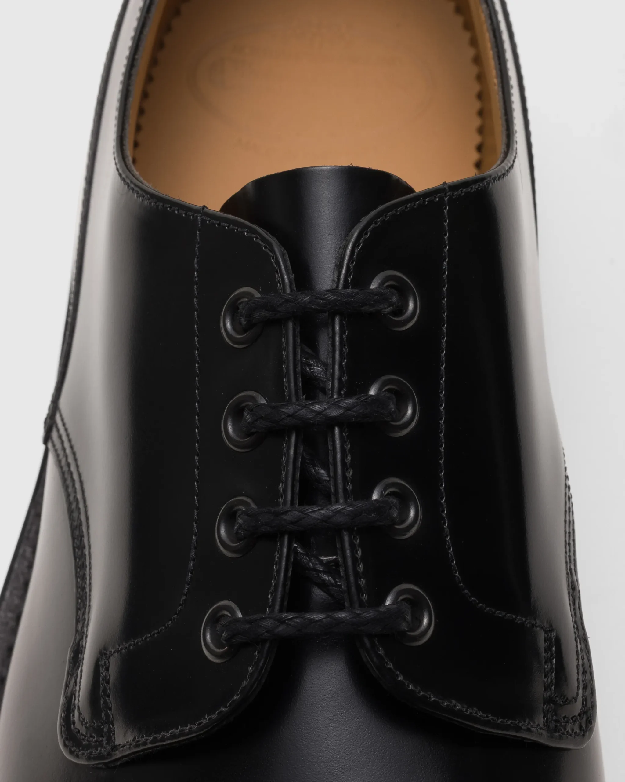 Mc Neil - Polished Binder Derby