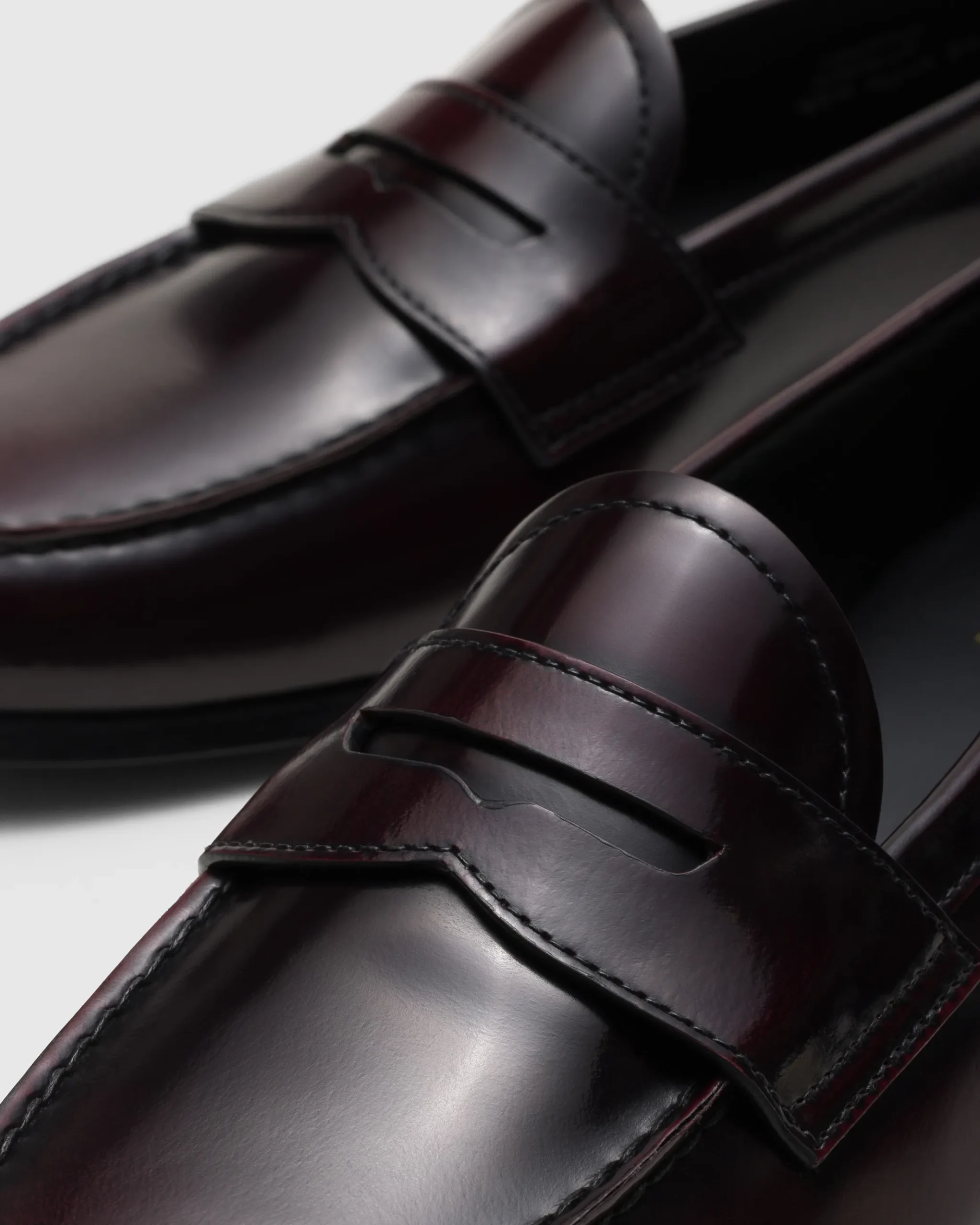 Natalie - Polished Fumé Leather Loafer