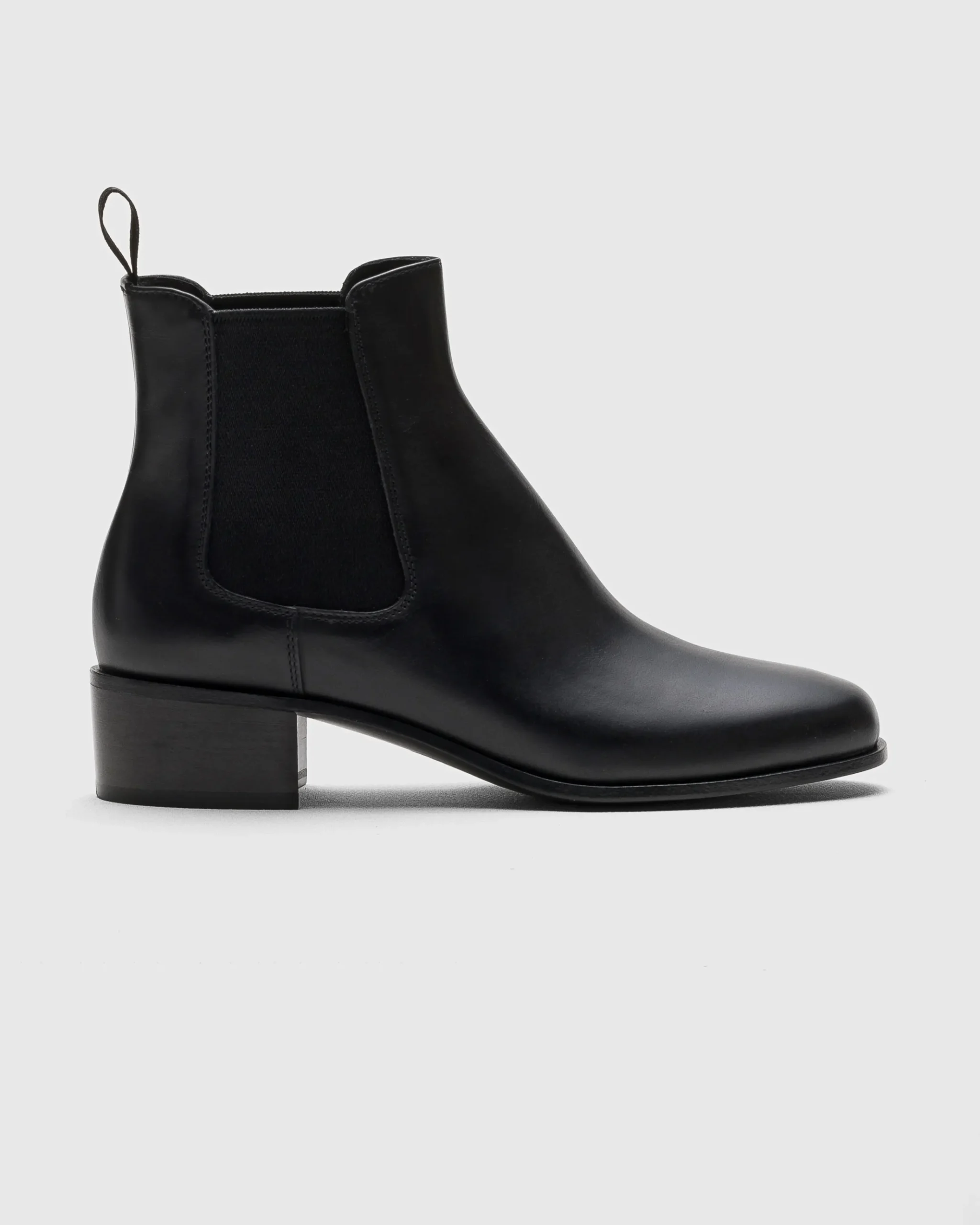 Otillie - Polished Fumé Leather Chelsea Boot
