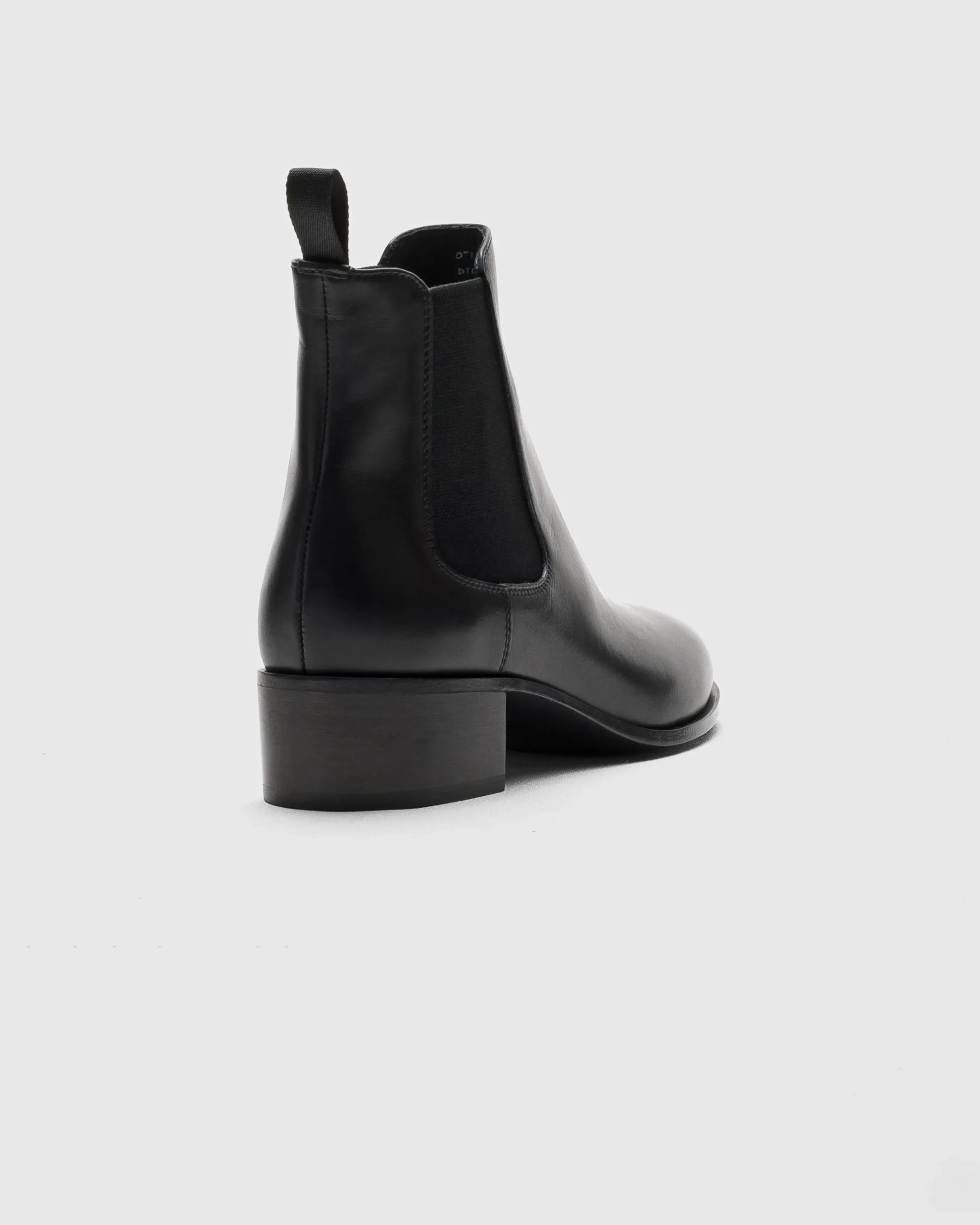 Otillie - Polished Fumé Leather Chelsea Boot
