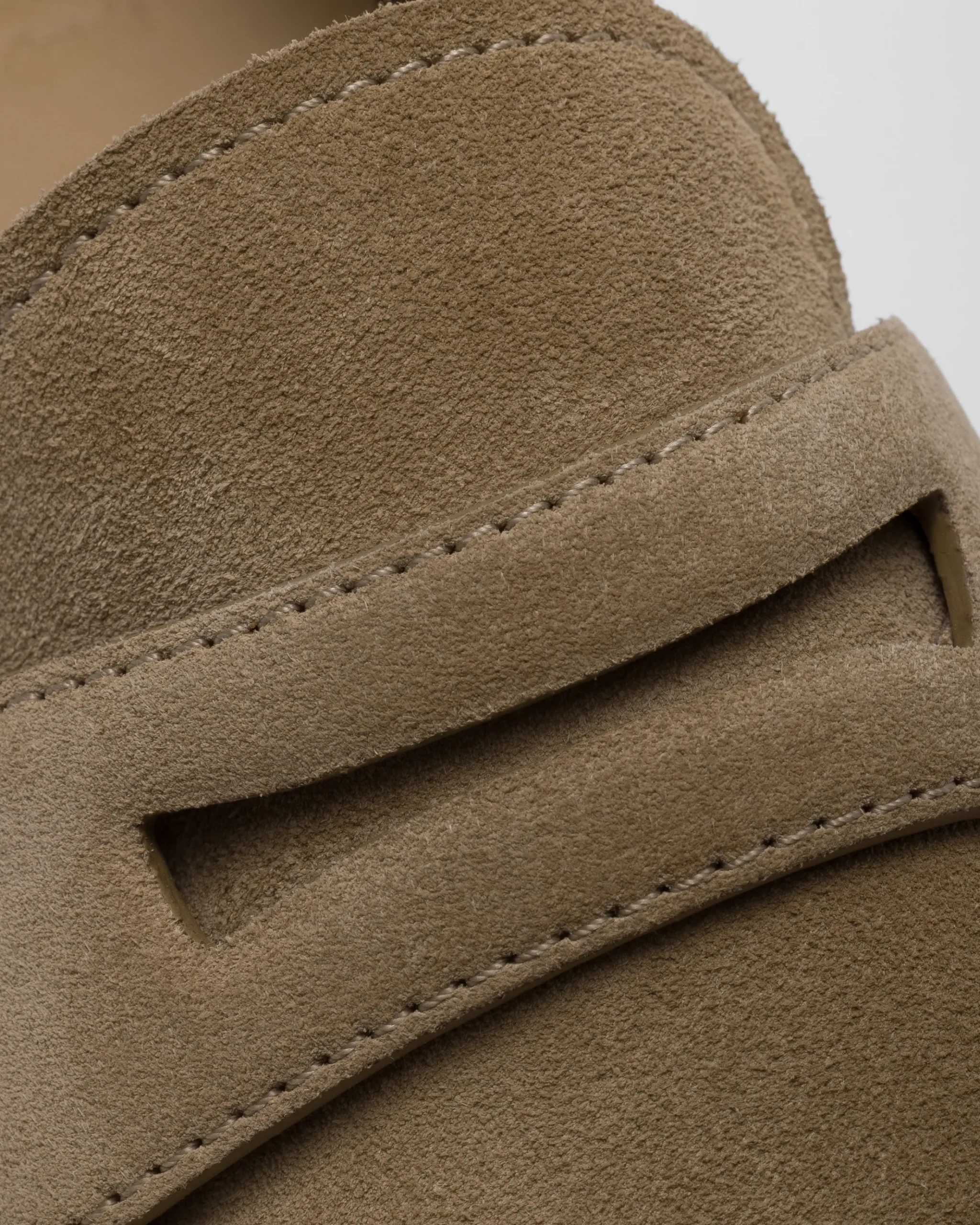 Portsmouth - Suede Loafer