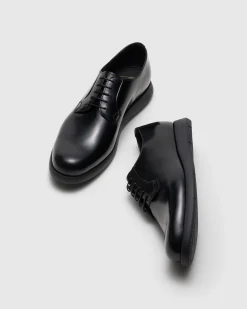 Redruth - Roadrunner Polished Fumé Leather Derby