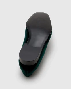 Sovereign - Velvet Crown Loafer